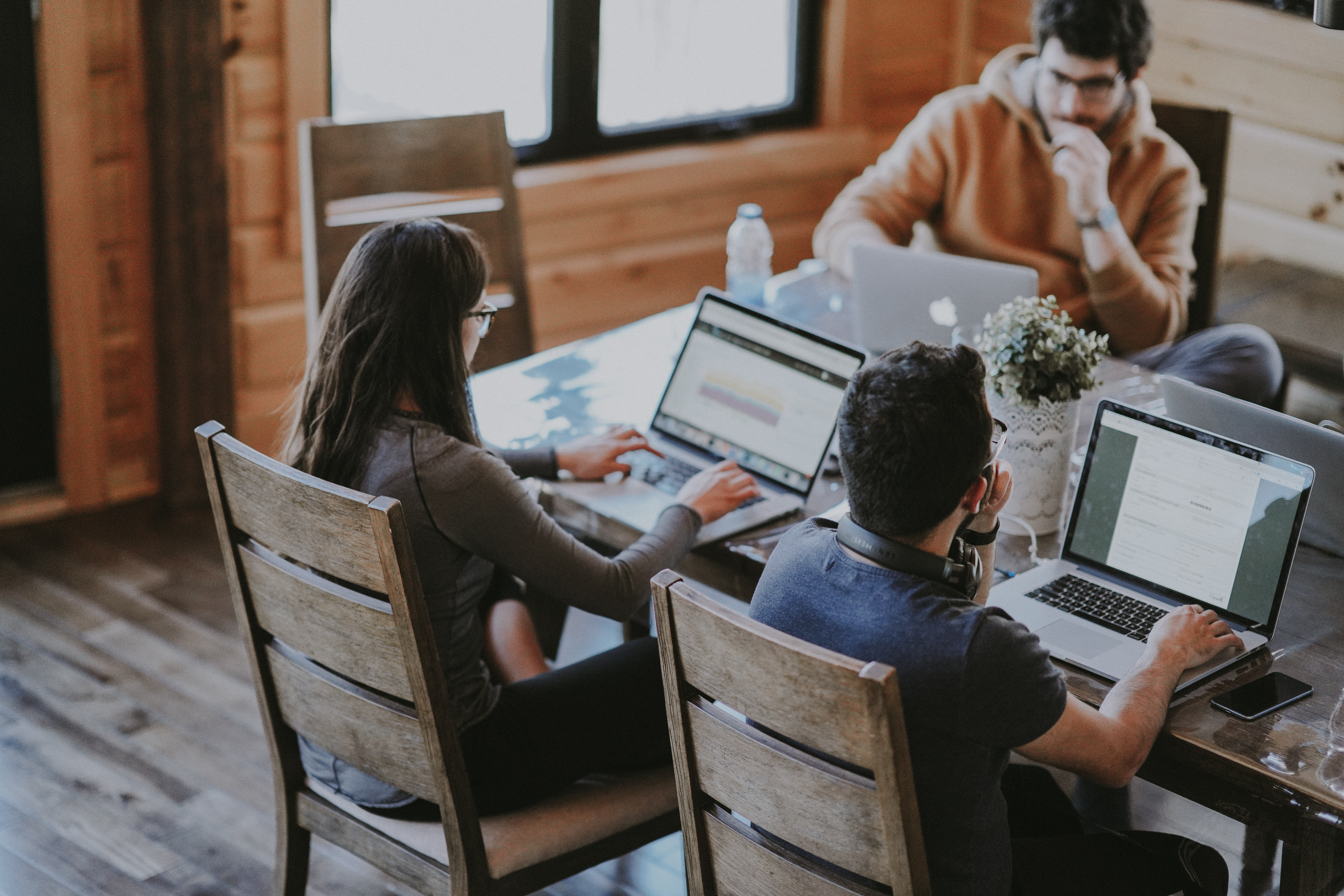 Learn From Cybersecurity Leaders: The Impact of Cyber Risks on SMBs