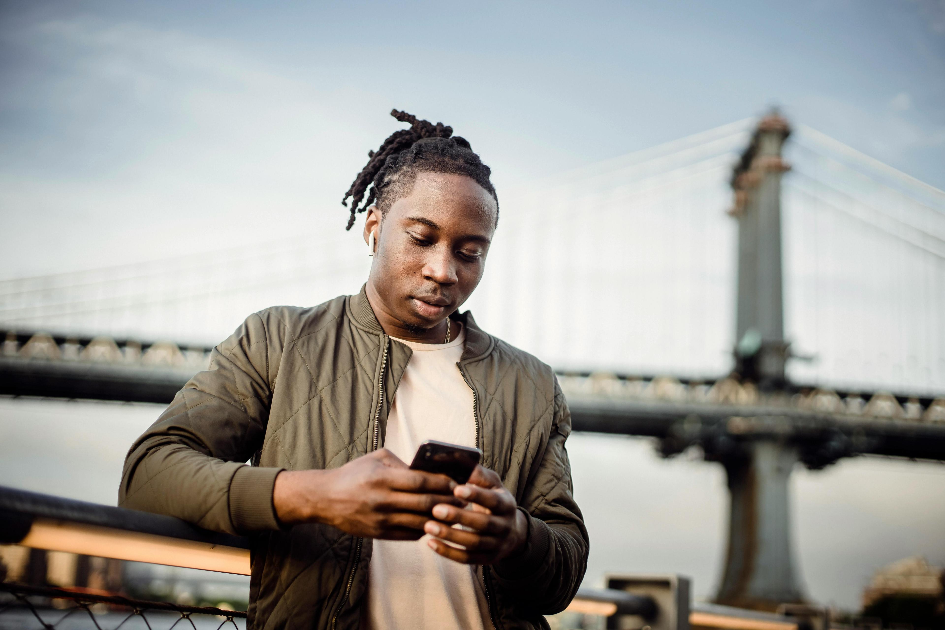 Cover Image for Microsoft Authenticator Alternatives: What the Pros Use (and You Should Too)