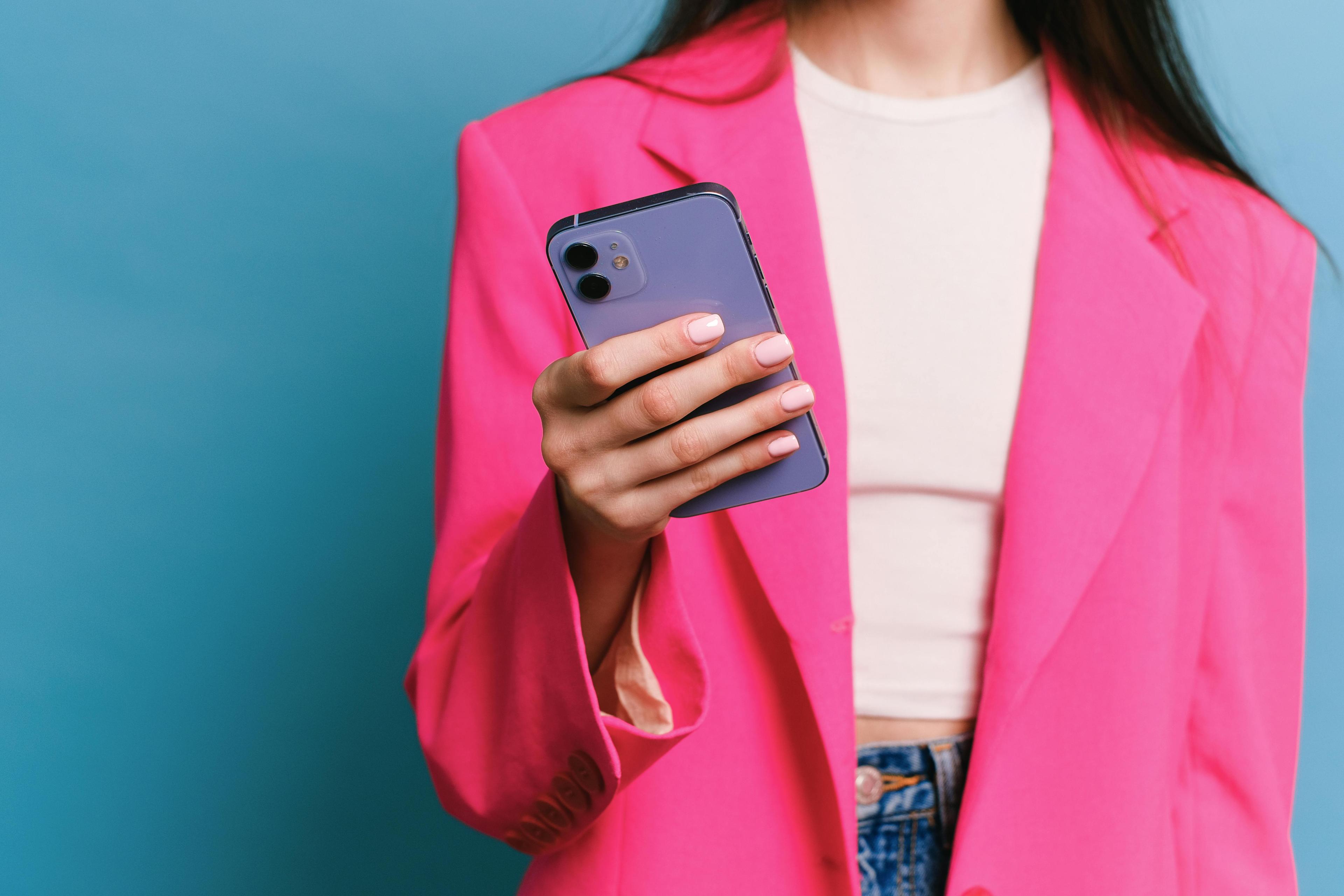 Cover Image for Mobile Wallet Security 101: How to Keep Hackers Out and Make Digital Life Safer 